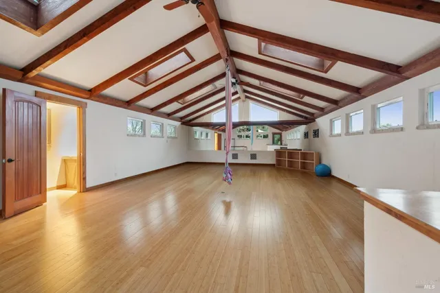 $2,000,000 | 2016 Park Vista Court, Santa Rosa, CA 95405