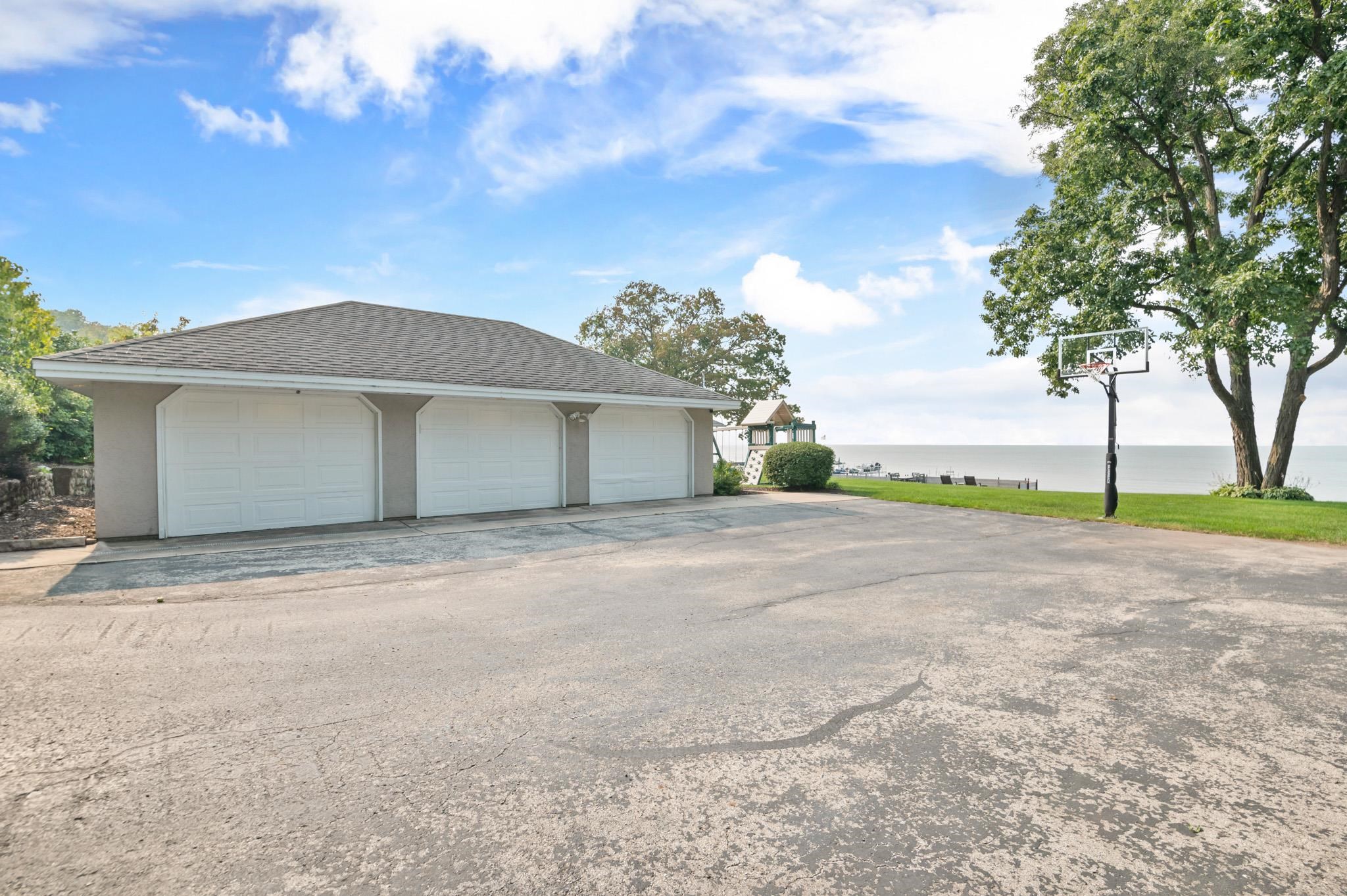 5901 Shore Acres Road Green Bay, WI 54311 - Photo 75 of 90