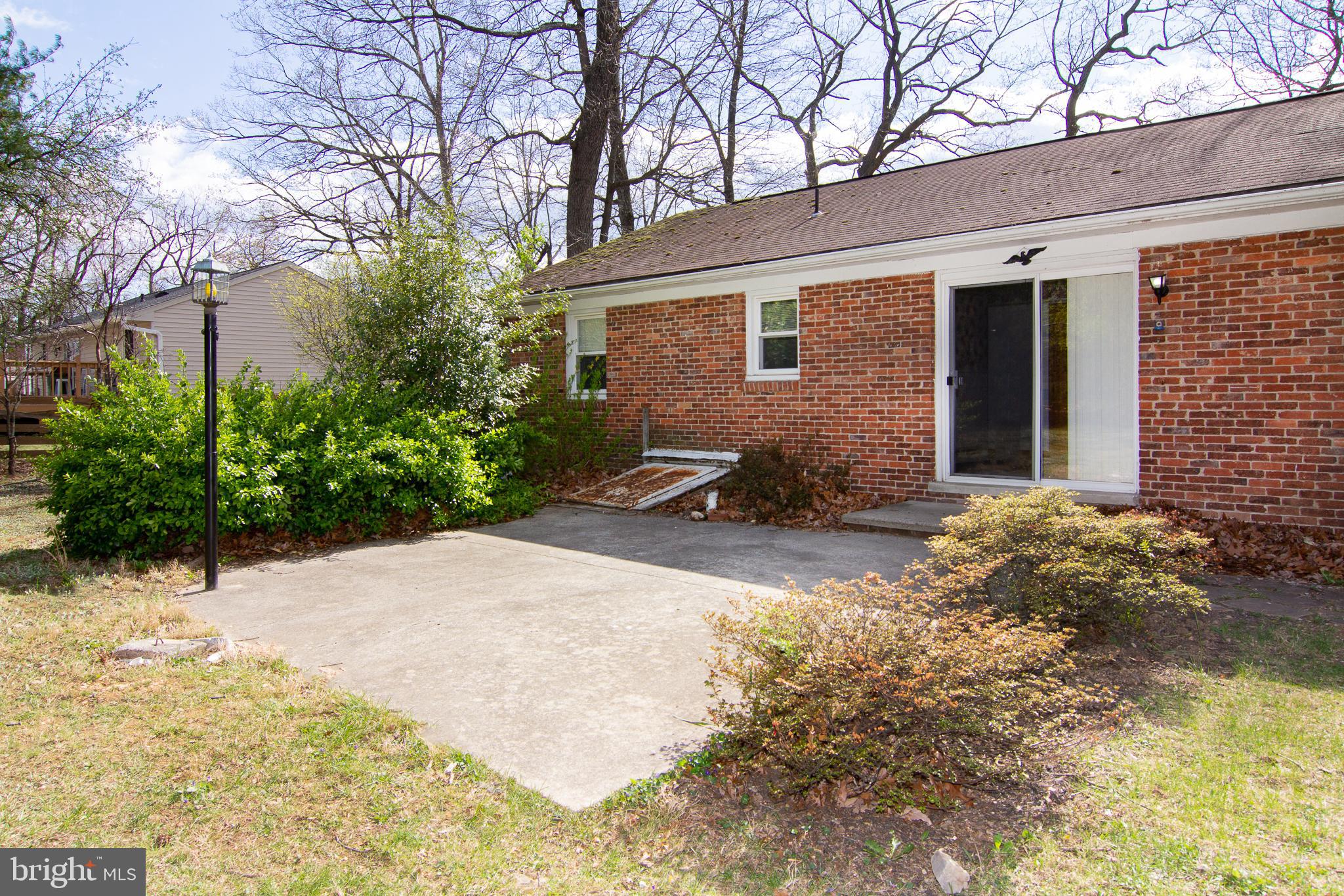 5125 Old Hanover Road Westminster, MD 21158 - Photo 28 of 35 Patio off dining room