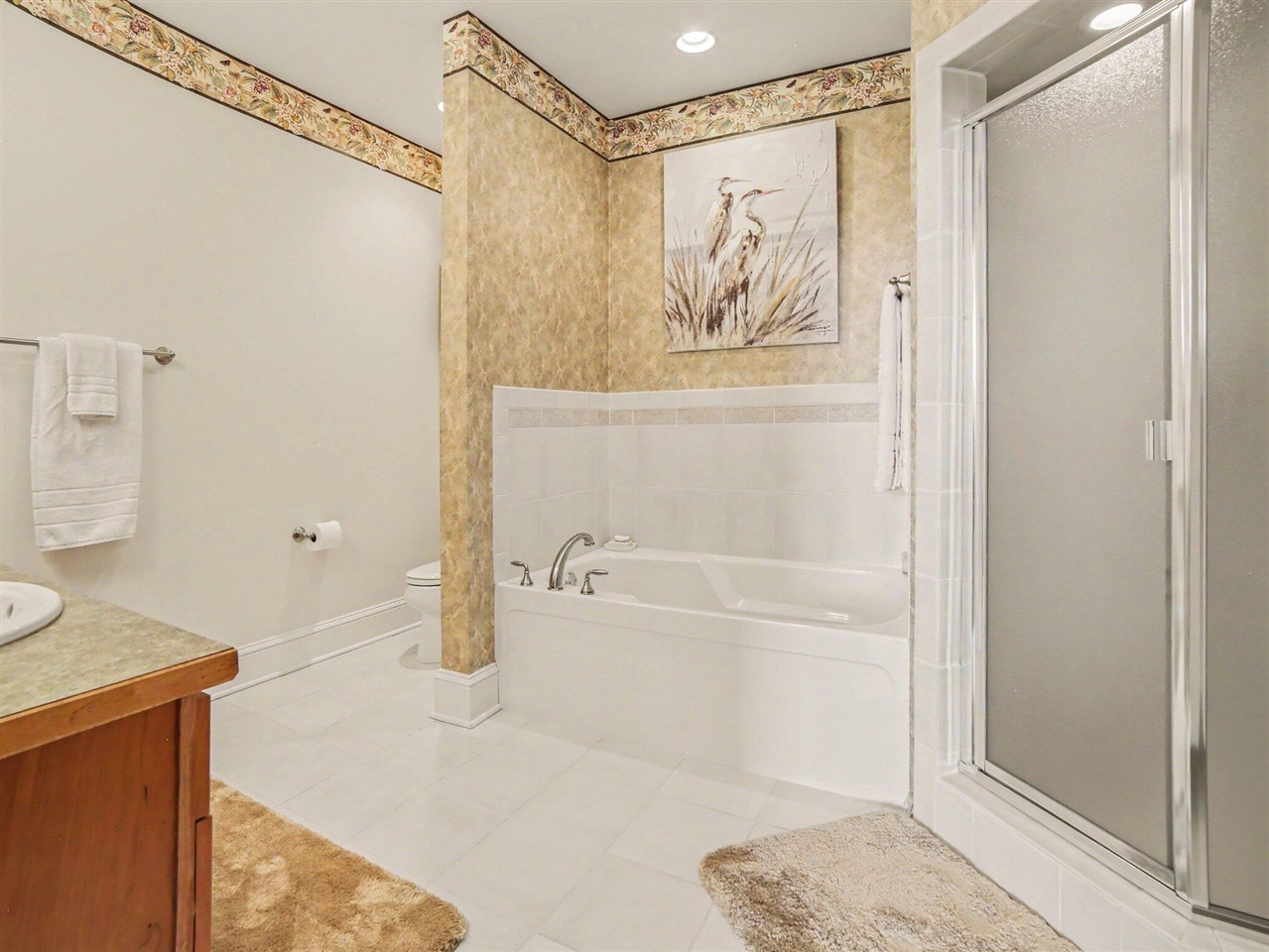 300 South Rath Avenue, Unit 22 Ludington, MI 49431 - Photo 13 of 28