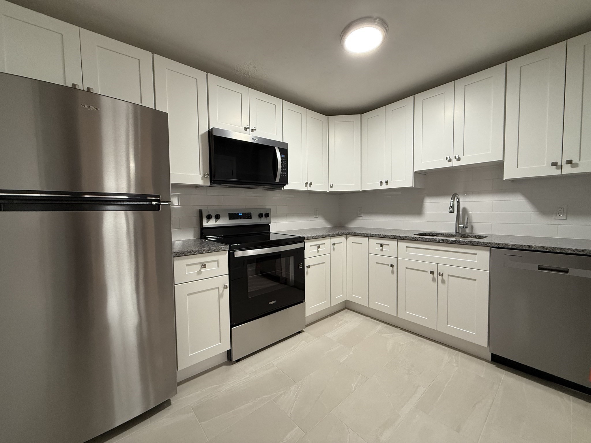 4 Oakcrest Road, Unit 32 Boston, MA 02136 - Photo 1 of 9 Gallery Image 1