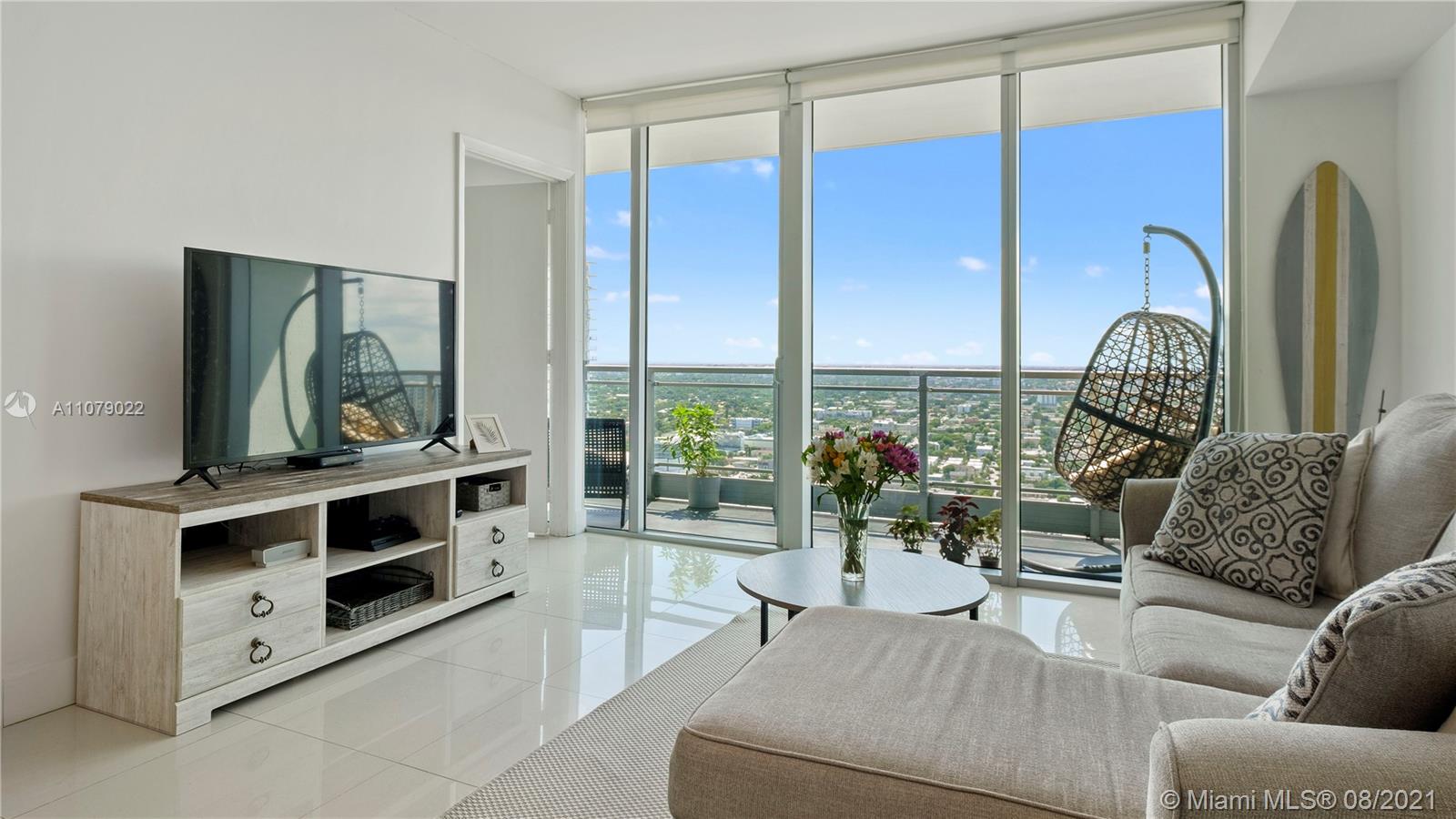 92 Southwest 3rd Street, Unit 3807 Miami, FL 33130 - Photo 1 of 15