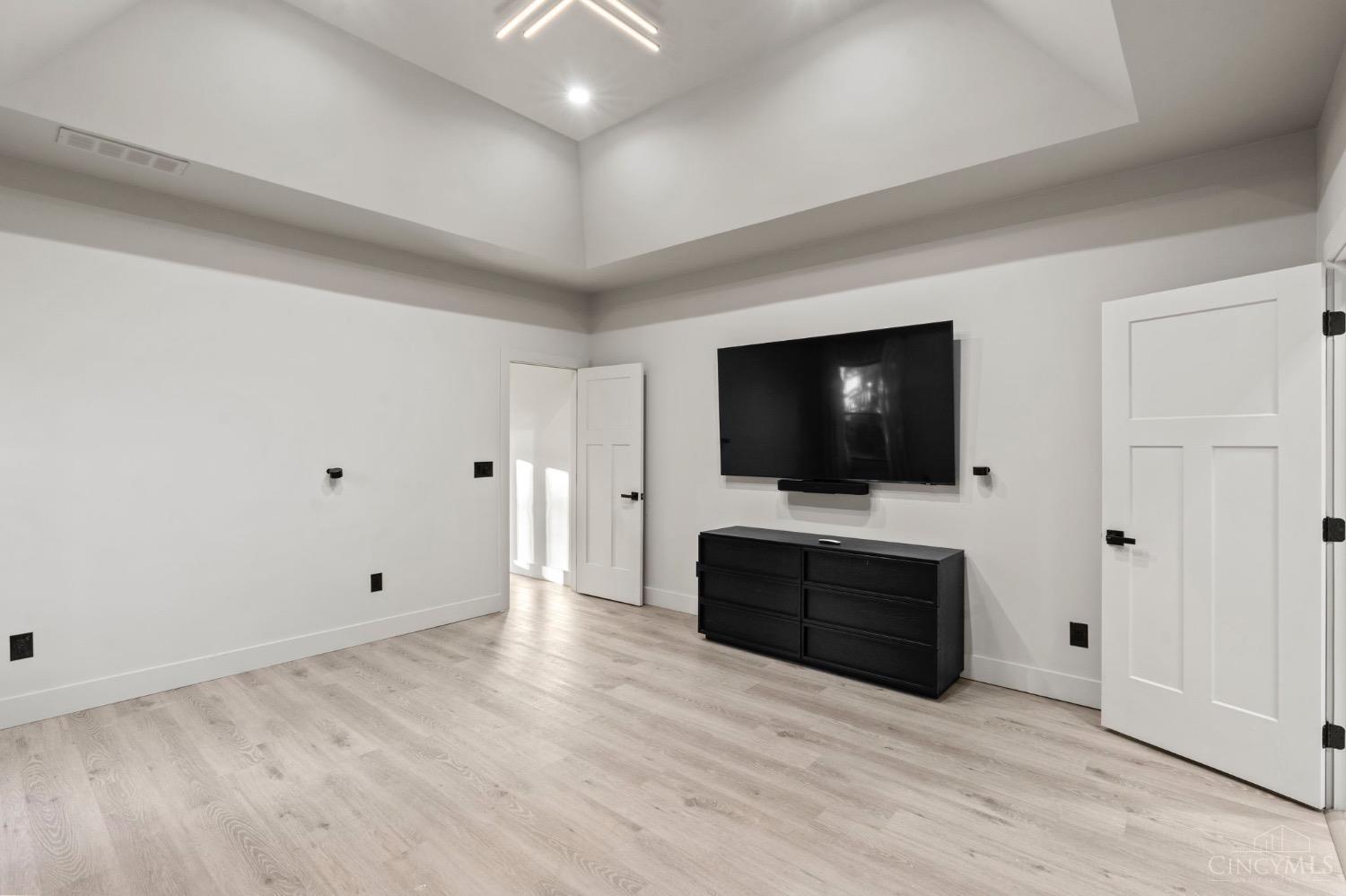 5 Perth Court Springboro, OH 45066 - Photo 28 of 73 Gallery Image 28