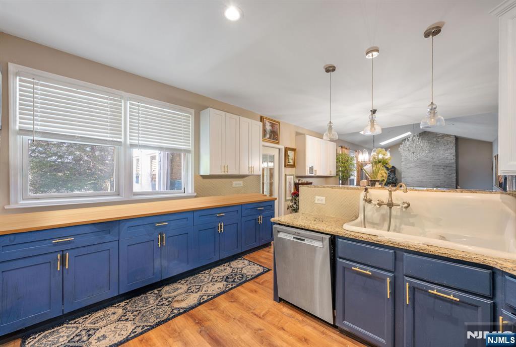 134 Arthur Court Mahwah, NJ 07430 - Photo 12 of 39