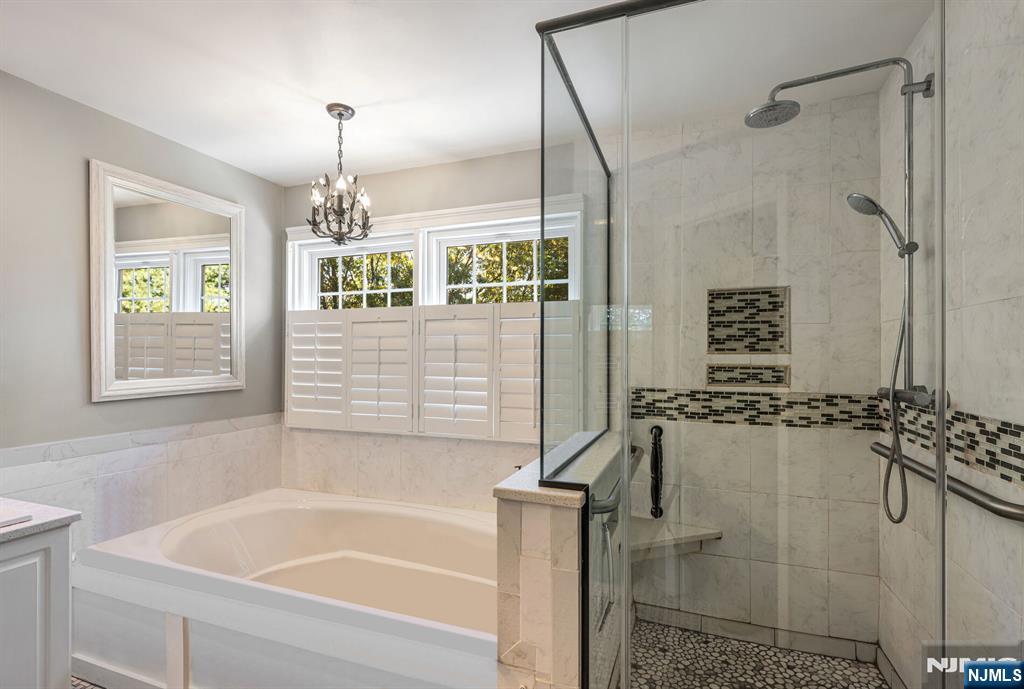 134 Arthur Court Mahwah, NJ 07430 - Photo 21 of 39