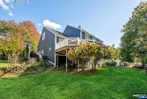 $1,385,000 | 134 Arthur Court, Mahwah, NJ 07430