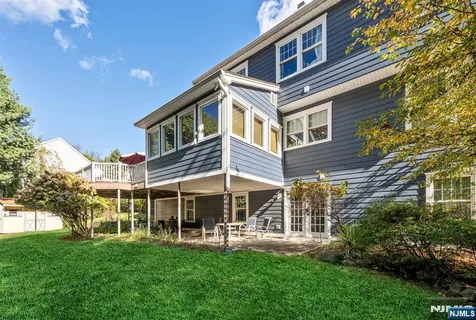 $1,385,000 | 134 Arthur Court, Mahwah, NJ 07430