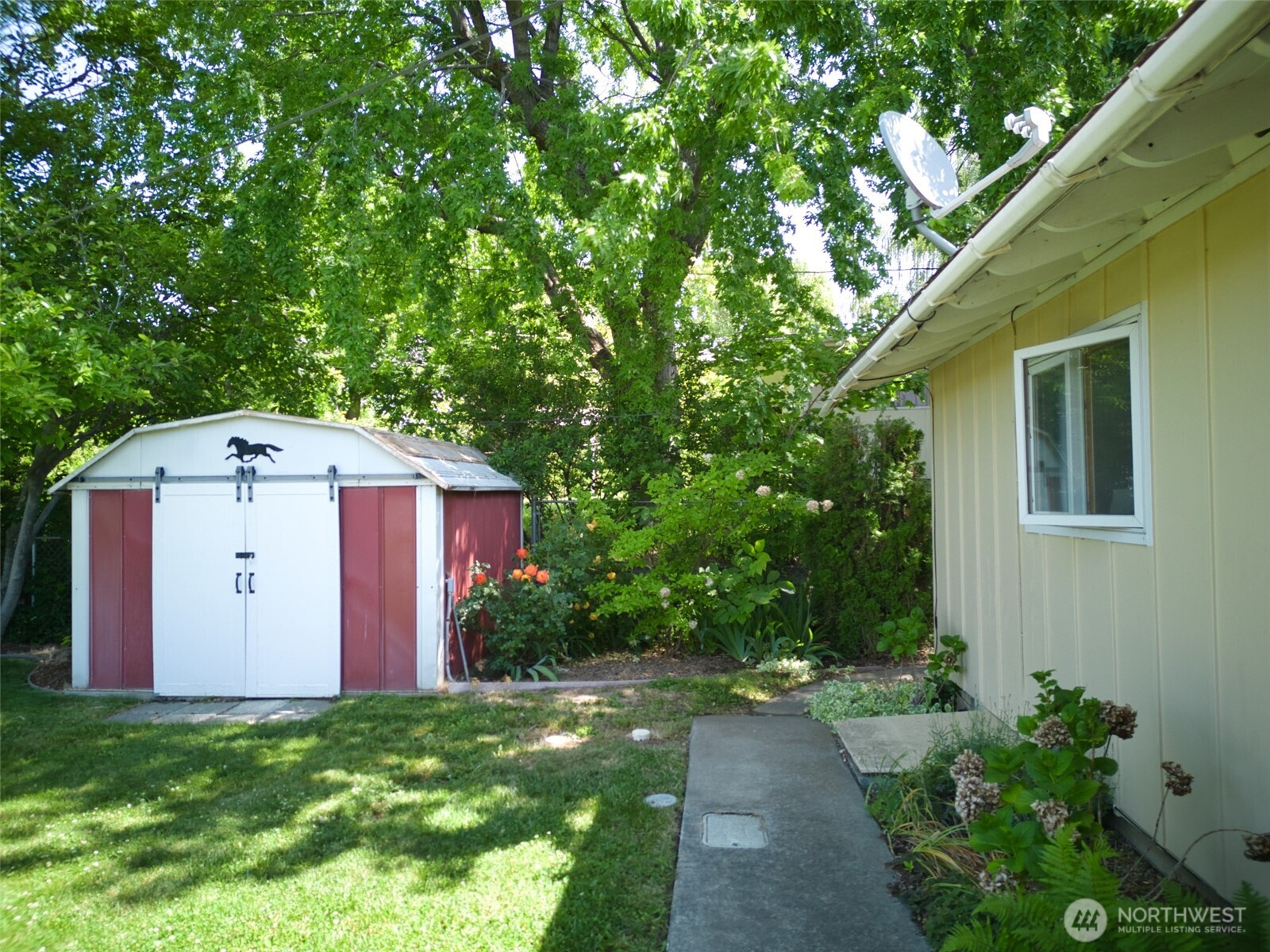 805 East Spring Street Dayton, WA 99328 - Photo 33 of 33