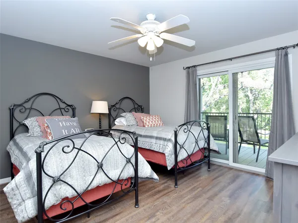 $2,400 | 222 Lido Street, Unit J2, Lakeway, TX 78734