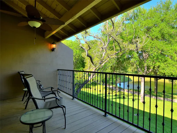 $2,400 | 222 Lido Street, Unit J2, Lakeway, TX 78734