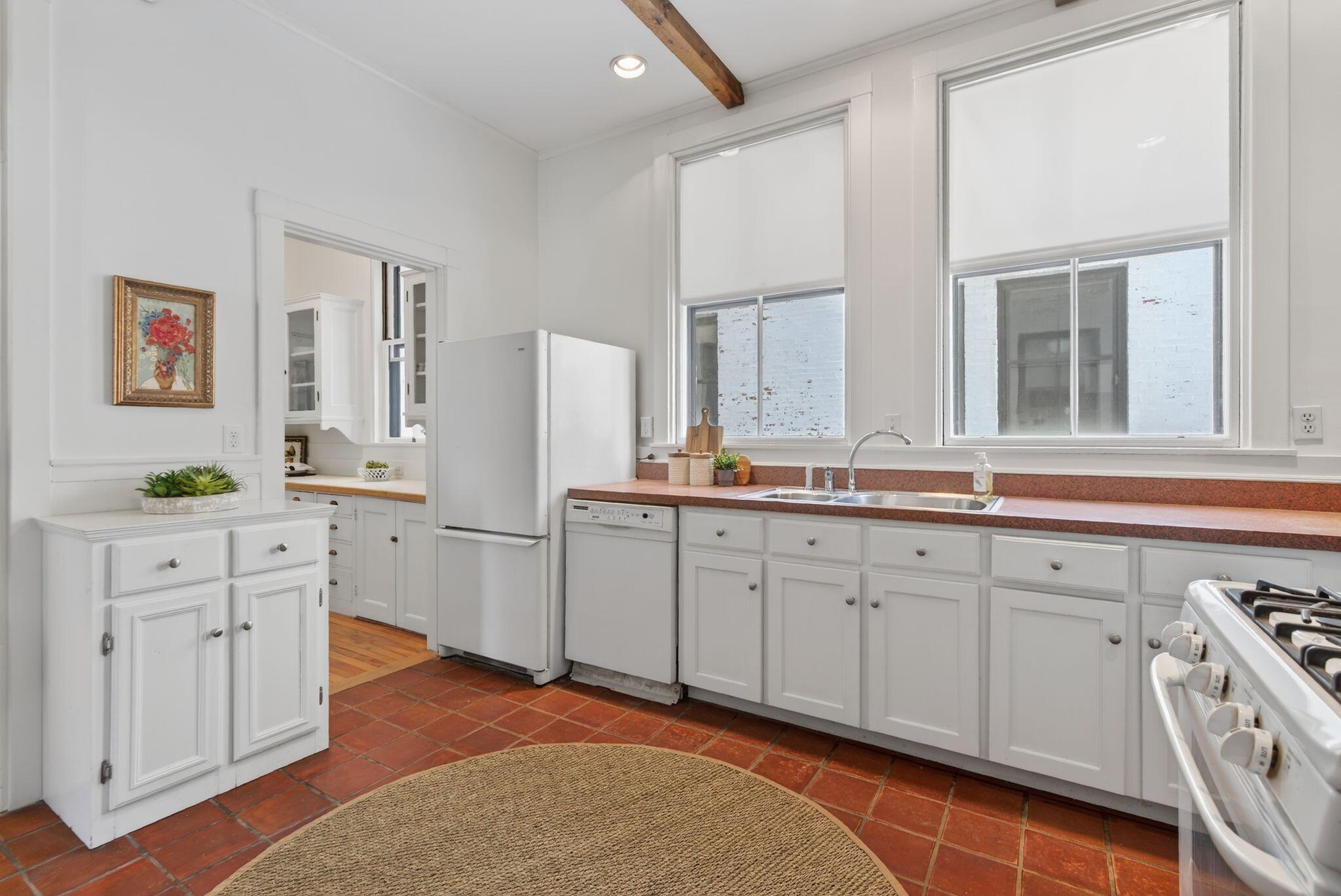 94 Neal Street, Unit 1N Portland, ME 04102 - Photo 16 of 39 DSC05236