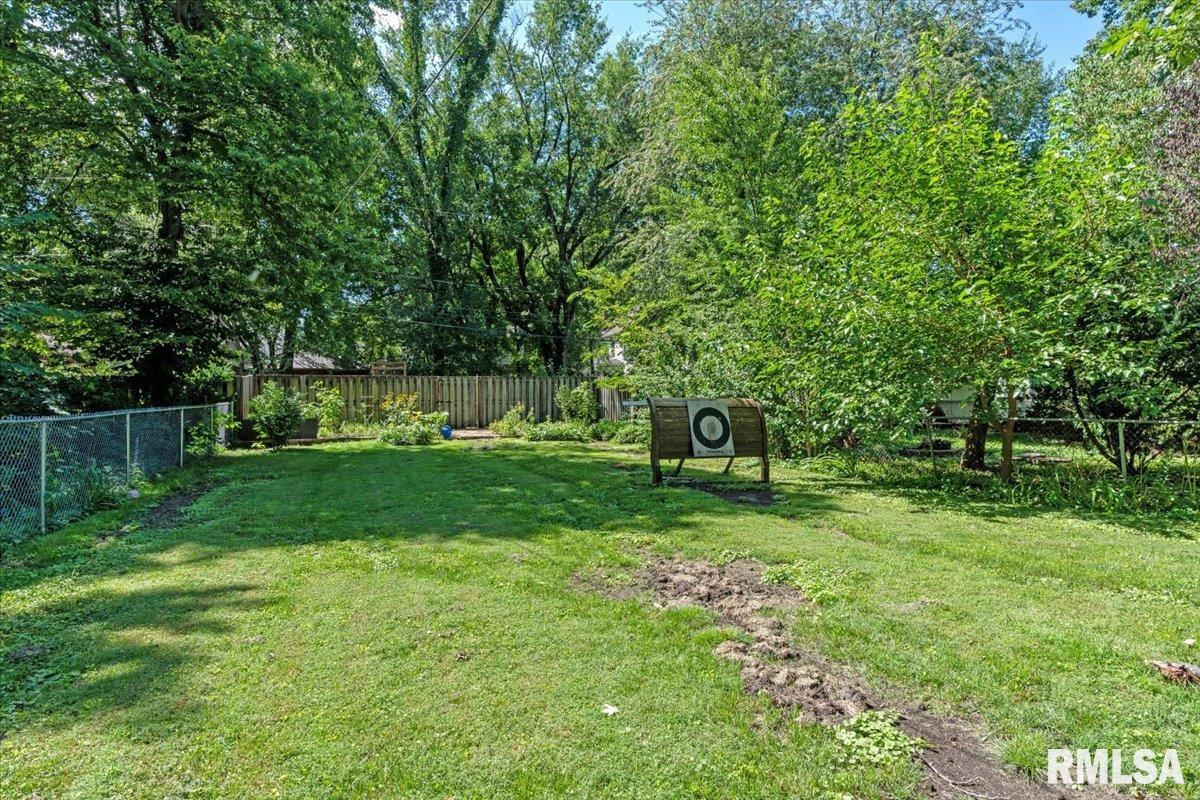 825 South State Street Springfield, IL 62704 - Photo 33 of 41