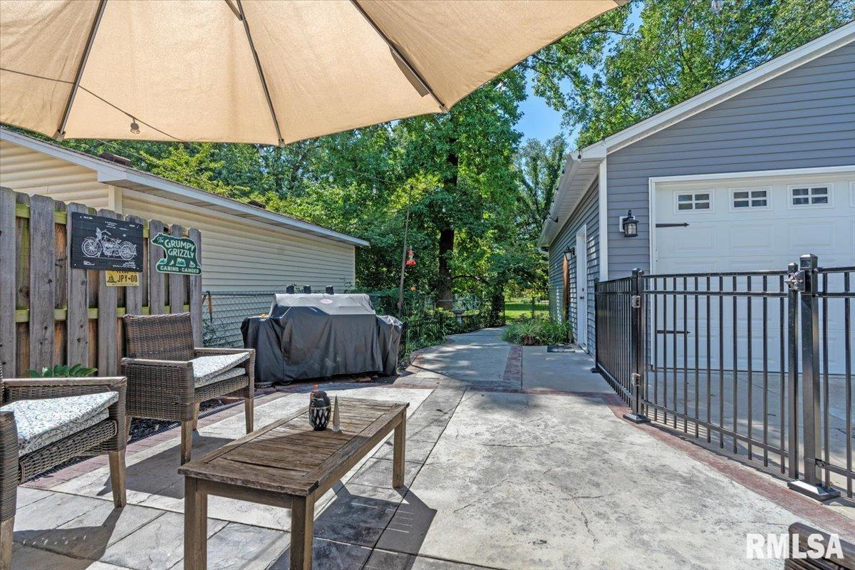 825 South State Street Springfield, IL 62704 - Photo 39 of 41
