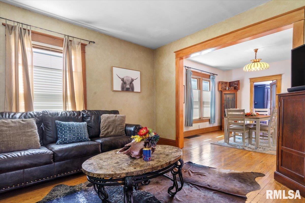 825 South State Street Springfield, IL 62704 - Photo 8 of 41