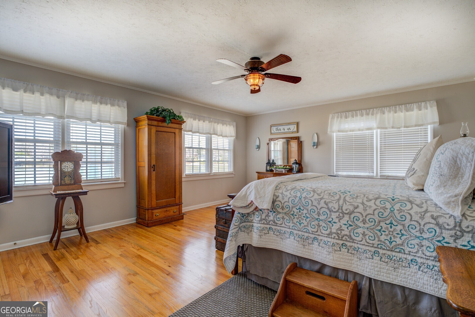 171 Blackberry Road Jackson, GA 30233 - Photo 39 of 78 a bedroom with a bed furniture and a window