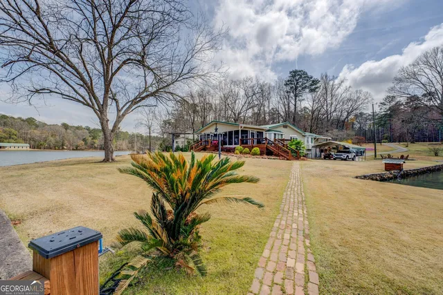 $925,000 | 171 Blackberry Road, Jackson, GA 30233