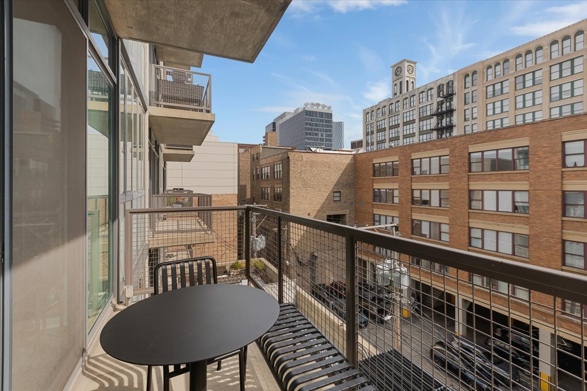 321 South Sangamon Street, Unit 508 Chicago, IL 60607 - Photo 2 of 25