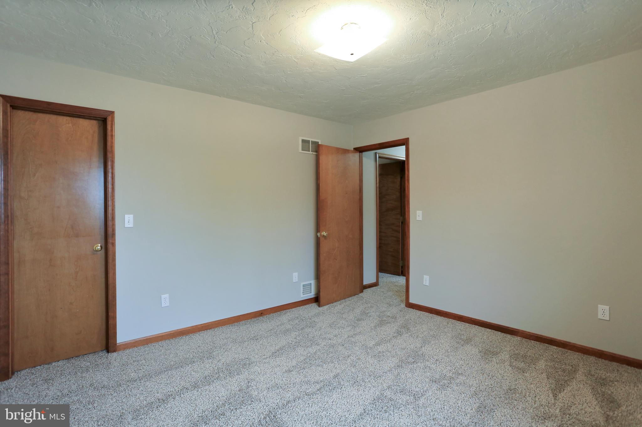 11 Ridge Avenue Hanover, PA 17331 - Photo 14 of 29 Gallery Image 14