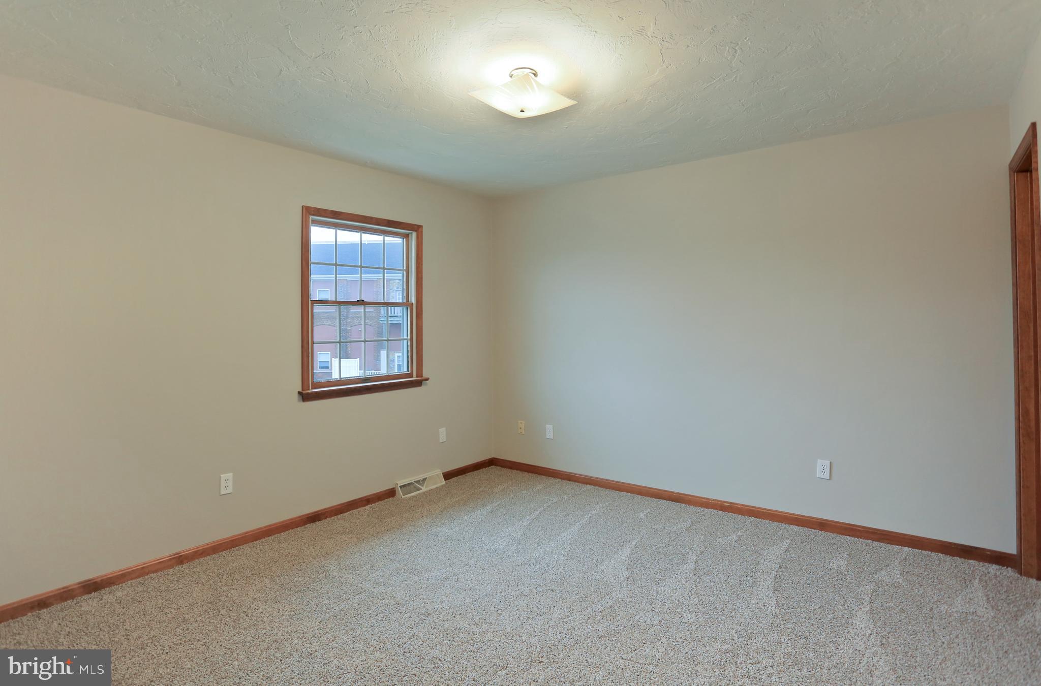 11 Ridge Avenue Hanover, PA 17331 - Photo 15 of 29 Gallery Image 15