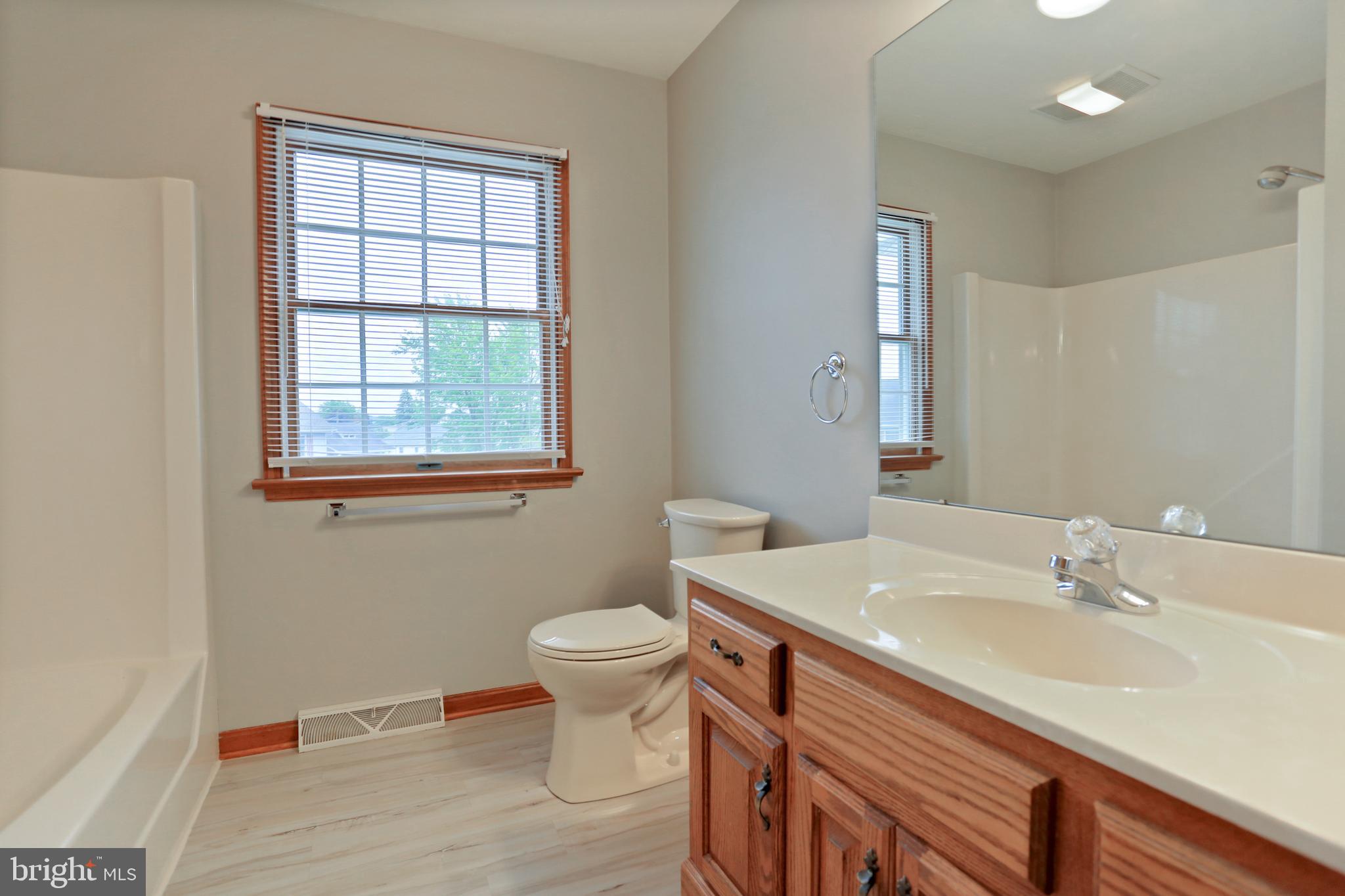 11 Ridge Avenue Hanover, PA 17331 - Photo 17 of 29 Gallery Image 17