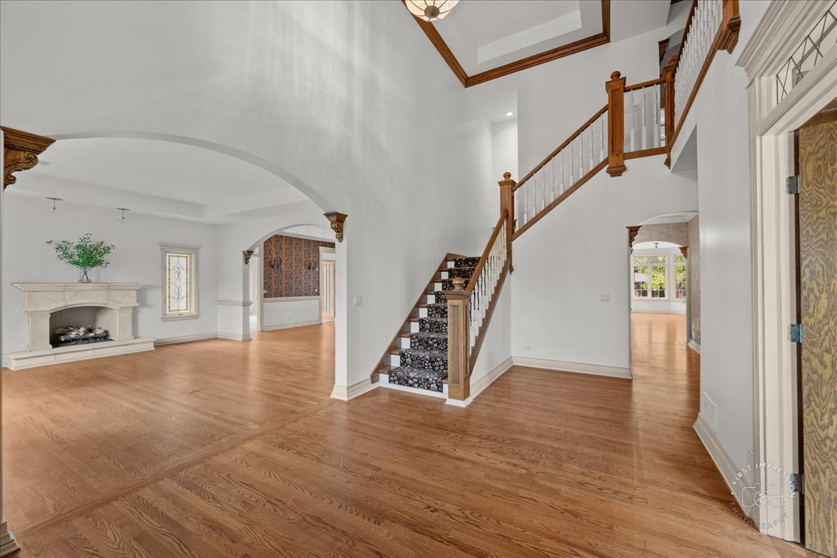 5N214 Wilton Croft Road St. Charles, IL 60175 - Photo 4 of 37 a view of an entryway with wooden floor