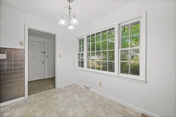 $1,500 | 205 Pinewood Drive, Summerville, SC 29483
