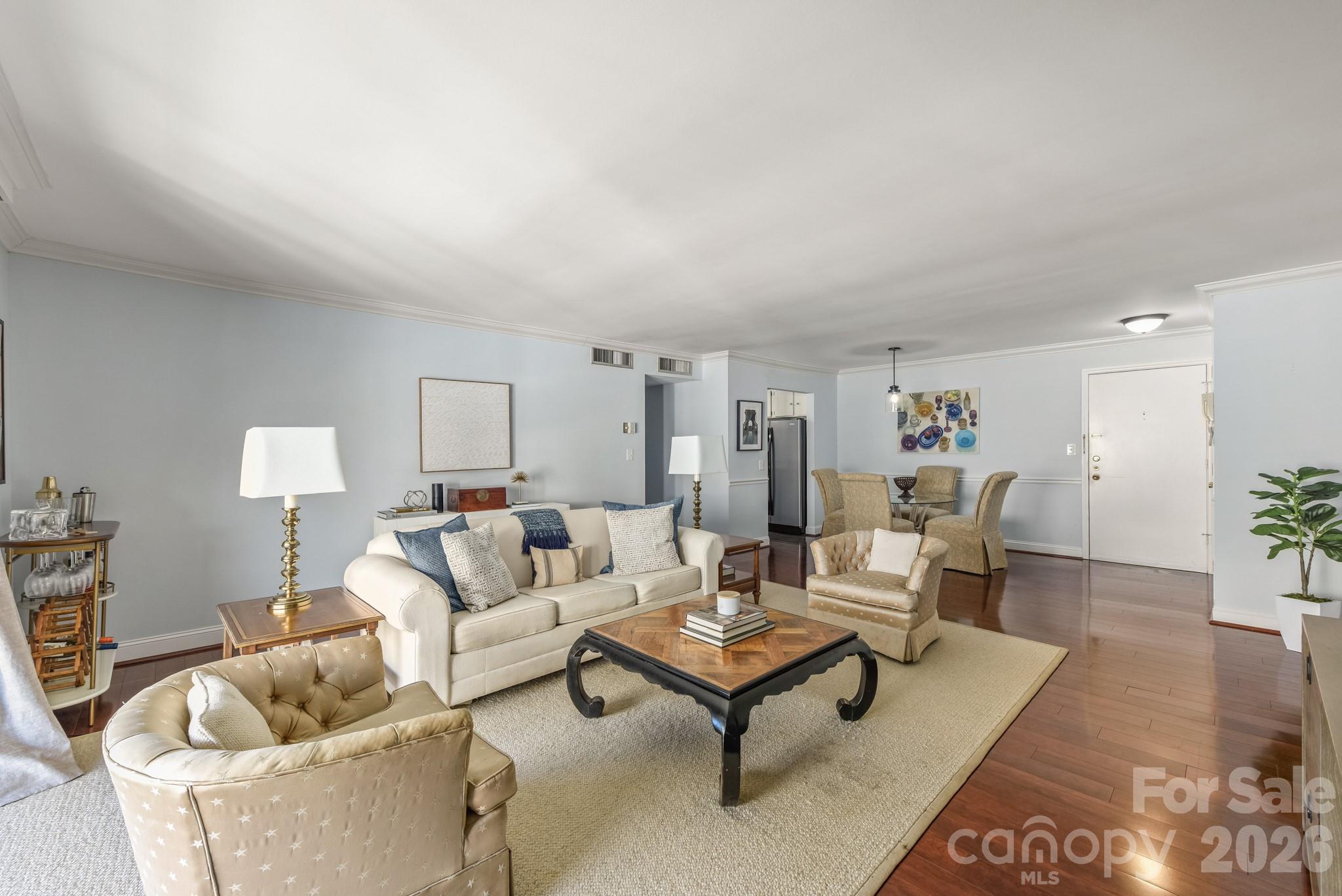 1323 Queens Road, Unit 421 Charlotte, NC 28207 - Photo 3 of 26 Gallery Image 3