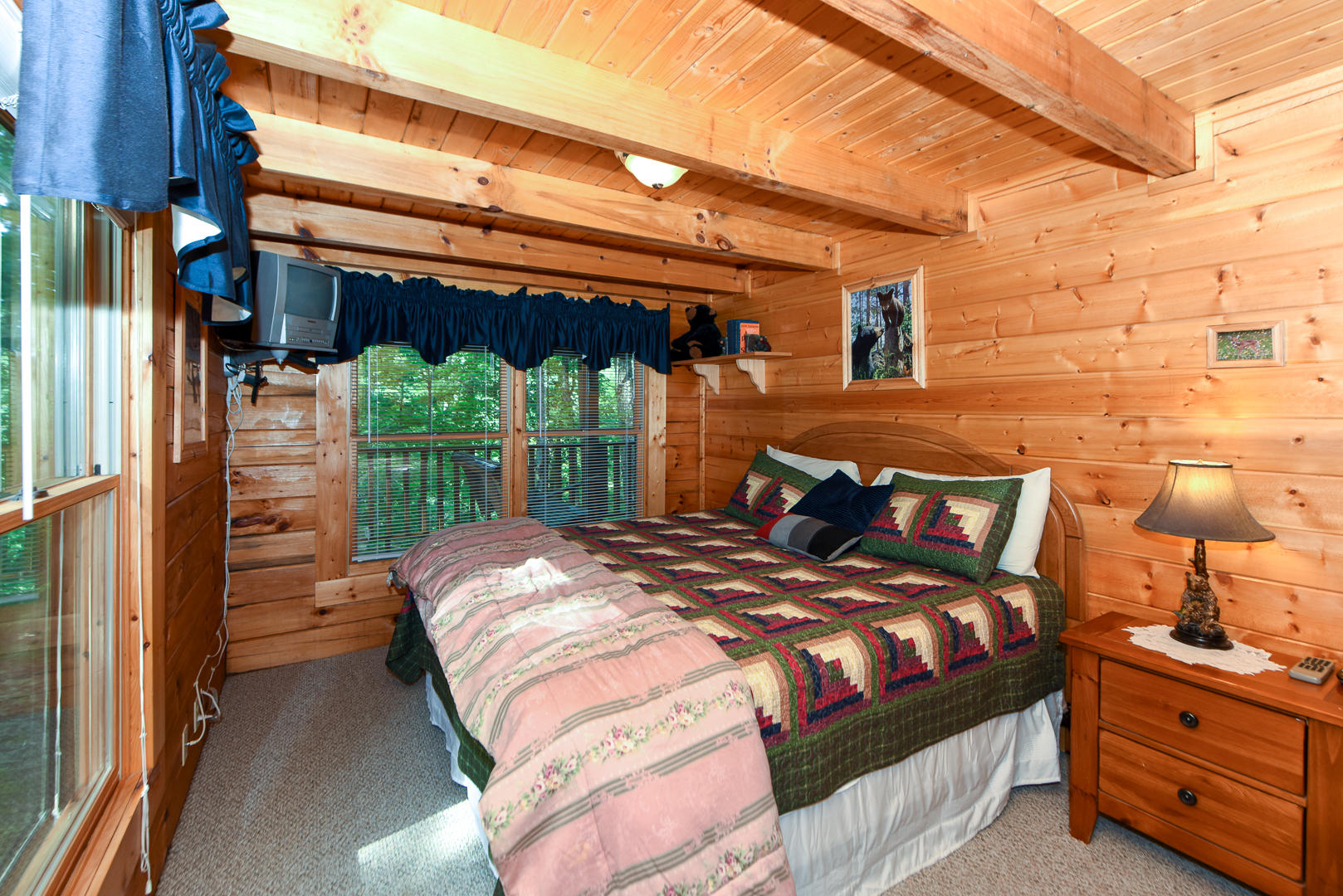 2114 Wolf Ridge Way Sevierville, TN 37862 - Photo 4 of 19 DSC_2358