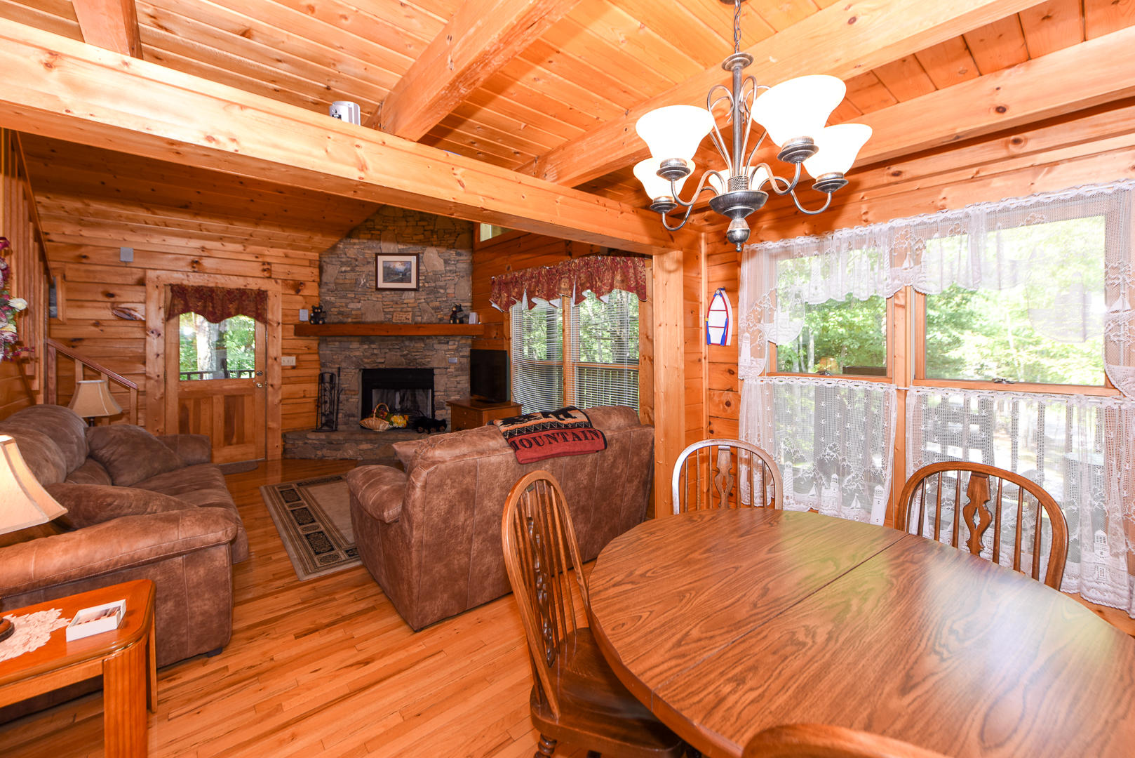 2114 Wolf Ridge Way Sevierville, TN 37862 - Photo 8 of 19 DSC_2341