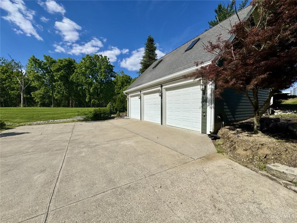 5596 Greentree Road Lebanon, OH 45036 - Photo 12 of 69