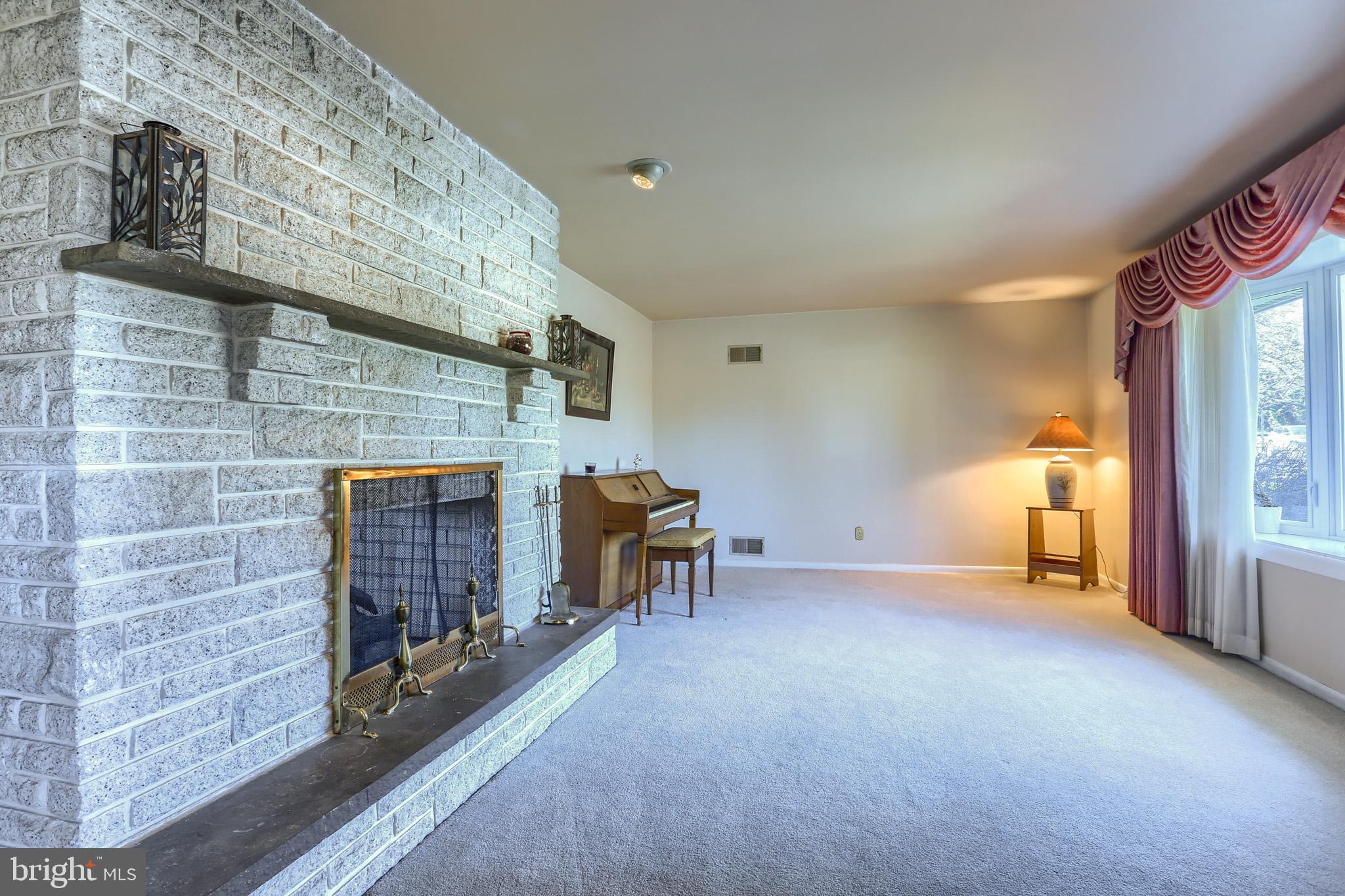 1208 Ridge Road Elizabethtown, PA 17022 - Photo 12 of 34