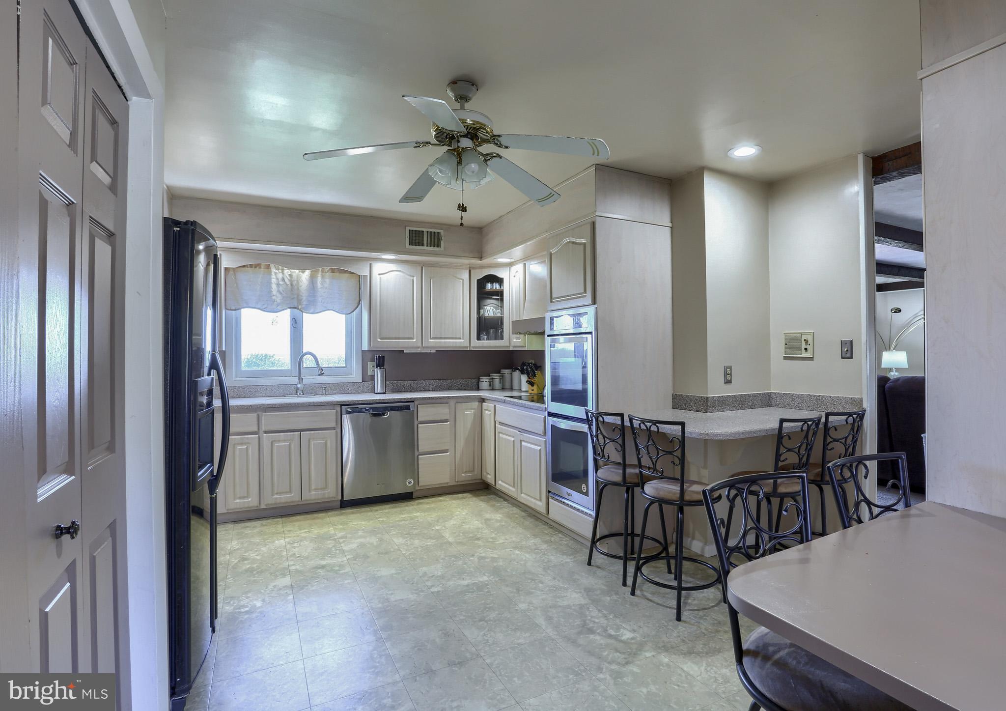 1208 Ridge Road Elizabethtown, PA 17022 - Photo 15 of 34