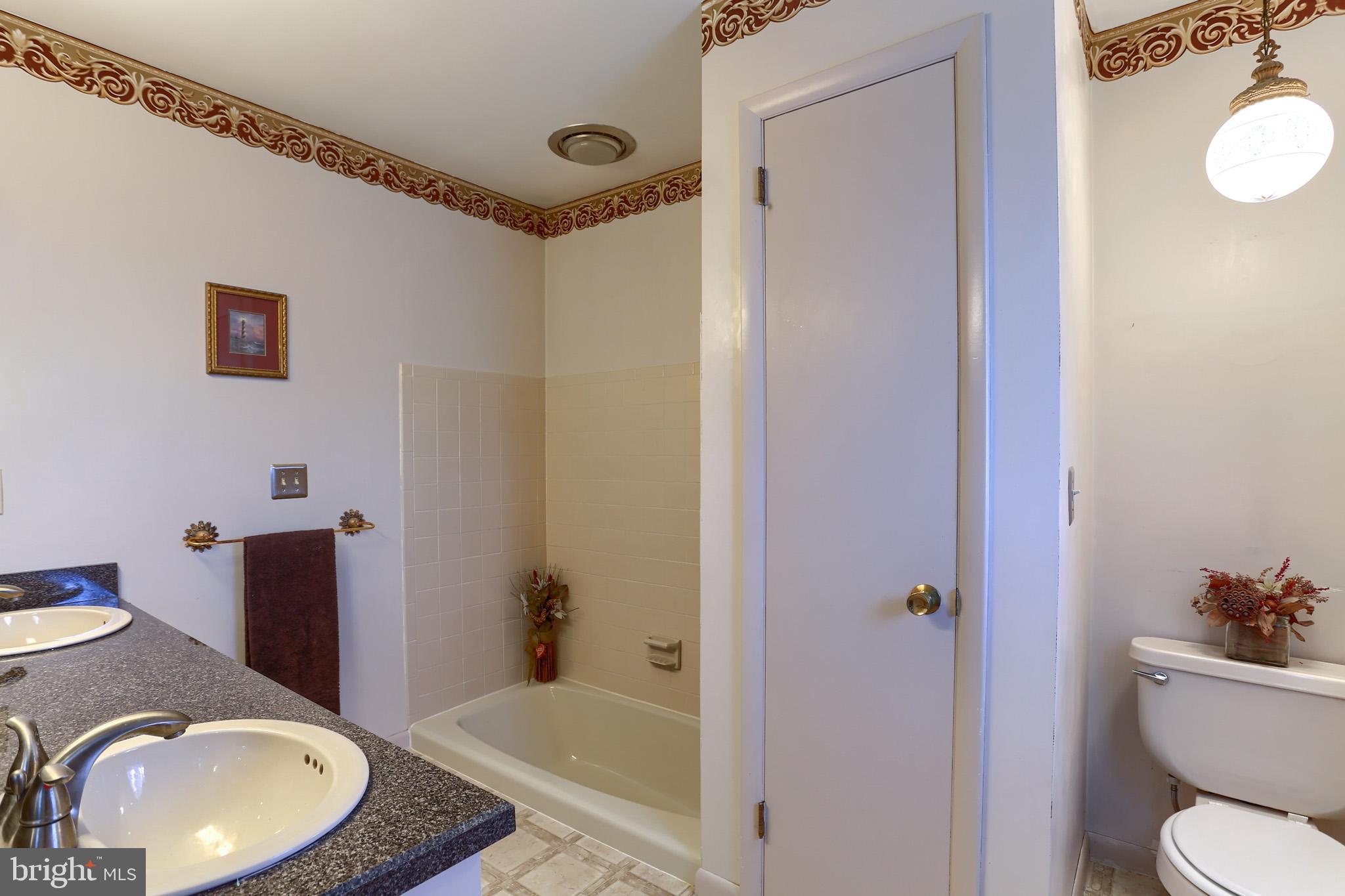 1208 Ridge Road Elizabethtown, PA 17022 - Photo 29 of 34