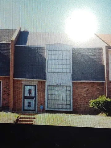 $95,000 | 3629 Chesterwood Drive, Unit 77, Memphis, TN 38118