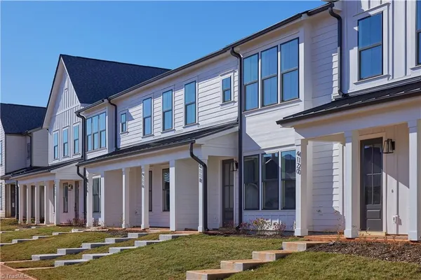 $3,086 | 4126 Macbeth Street, Greensboro, NC 27410