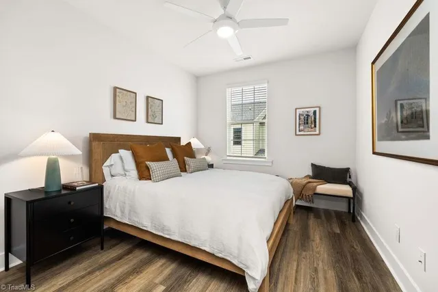 $3,105 | 1500 Highwoods Boulevard, Greensboro, NC 27410