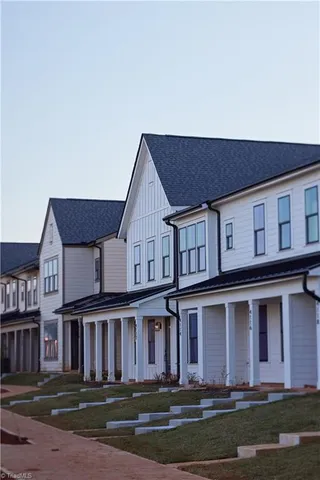 $3,105 | 4126 Macbeth Street, Greensboro, NC 27410