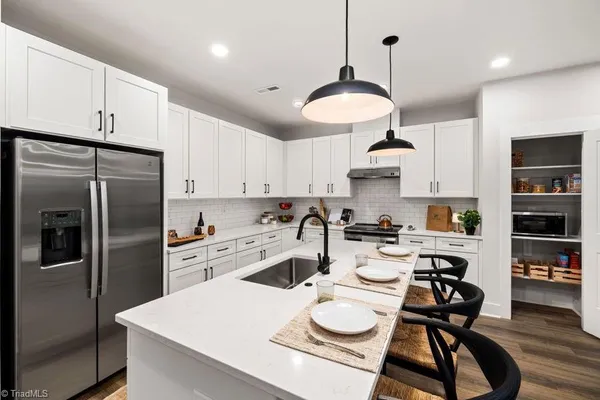 $3,086 | 4126 Macbeth Street, Greensboro, NC 27410