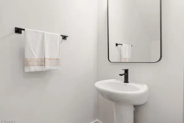 $3,086 | 4126 Macbeth Street, Greensboro, NC 27410