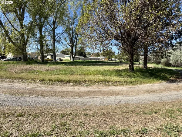 $70,000 | 456 Vogel Street, Umatilla, OR 97882