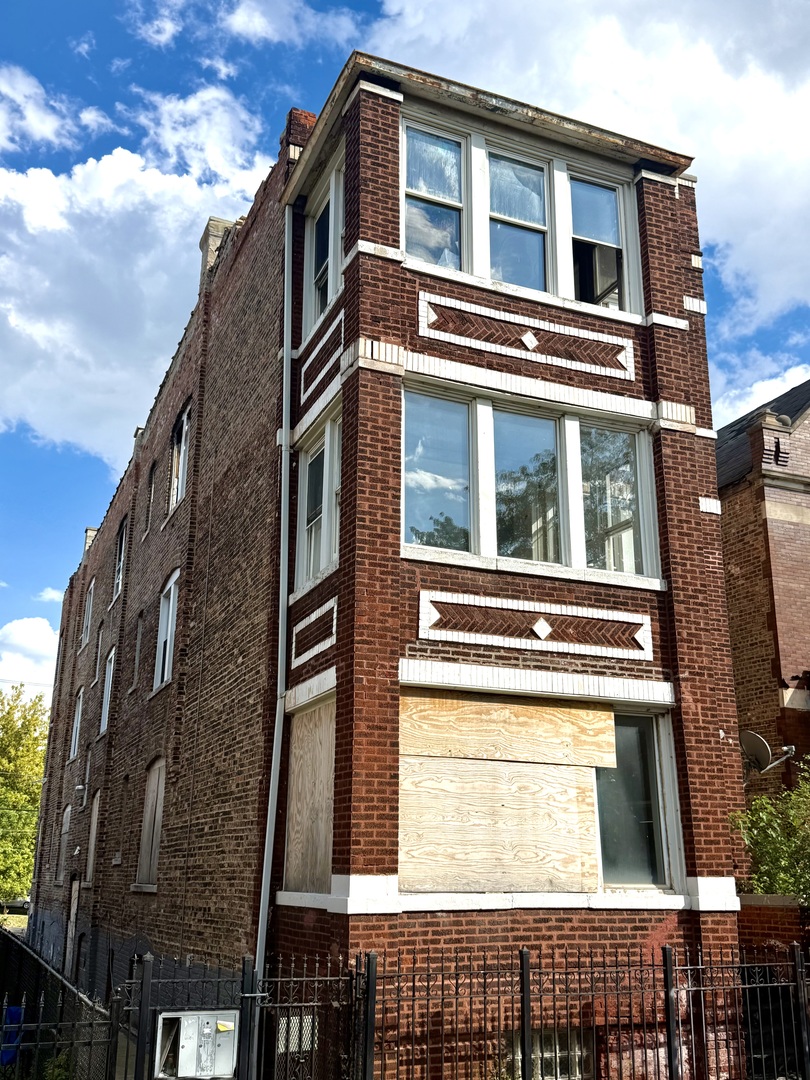 a front view of a multi story residential apartment building