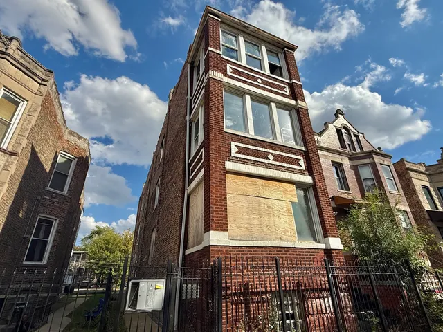 a front view of a residential apartment building