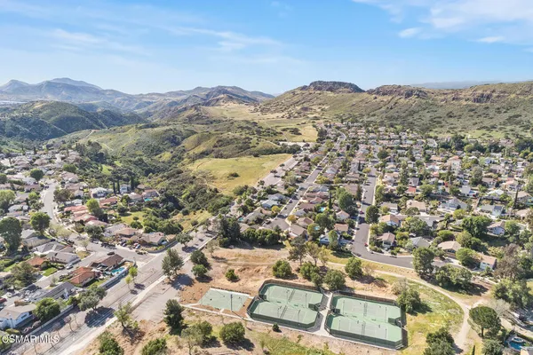 $960,000 | 758 Silver Cloud Street, Thousand Oaks, CA 91360