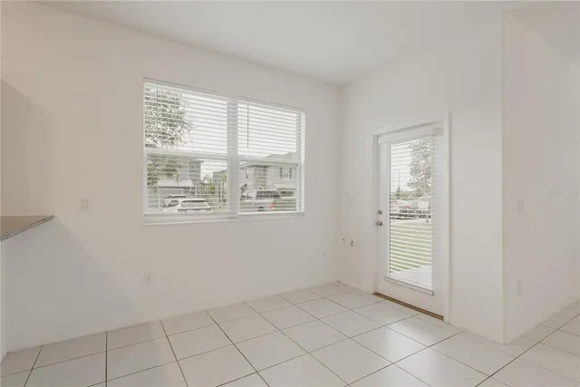 $2,000 | 14302 Editors Note Street, Ruskin, FL 33573