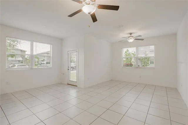 $2,000 | 14302 Editors Note Street, Ruskin, FL 33573