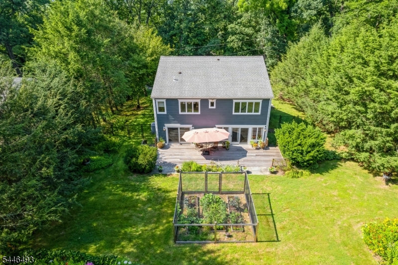 139 Long View Terrace Gillette, NJ 07933 - Photo 3 of 39