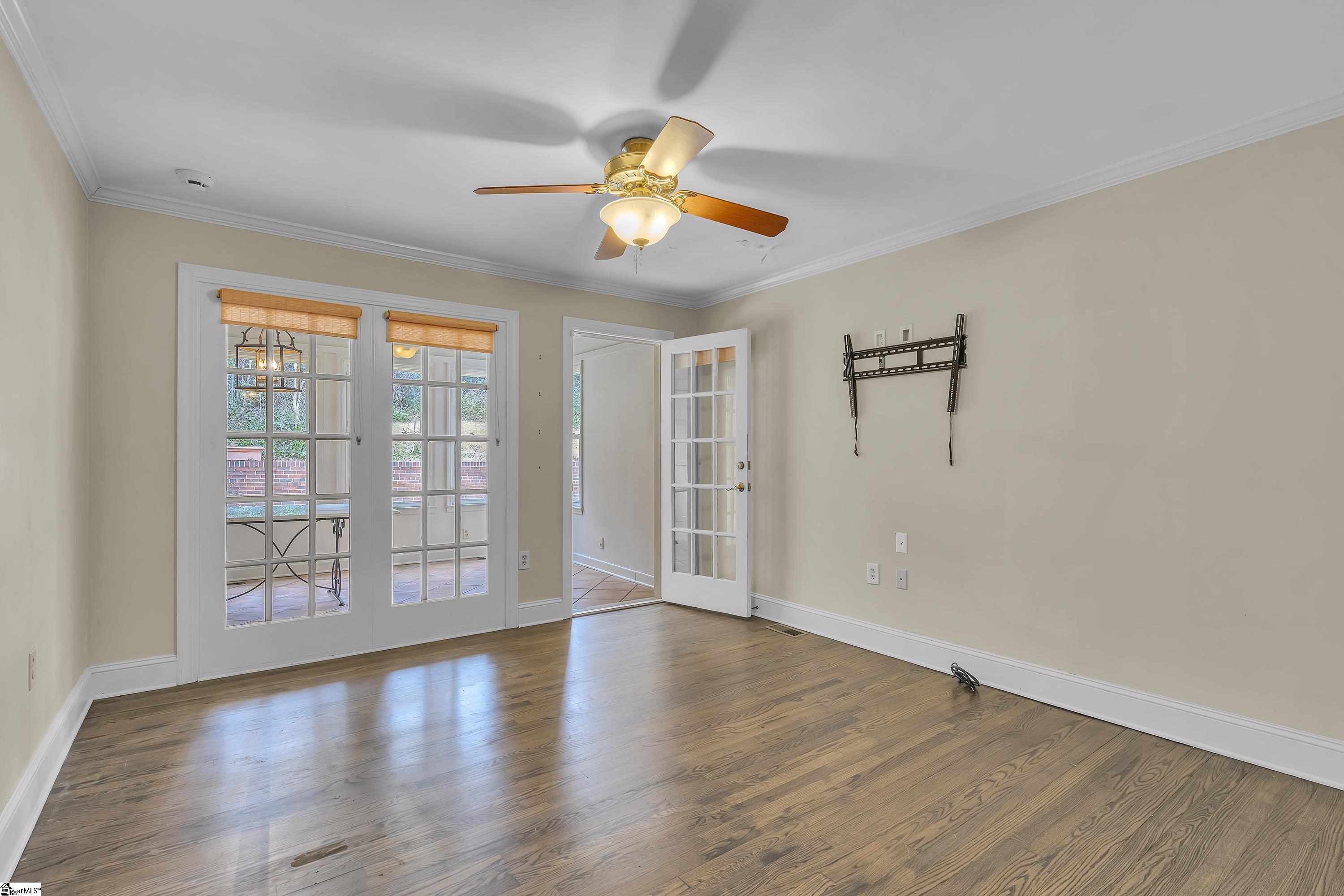 237 Pine Forest Drive Greenville, SC 29601 - Photo 12 of 23