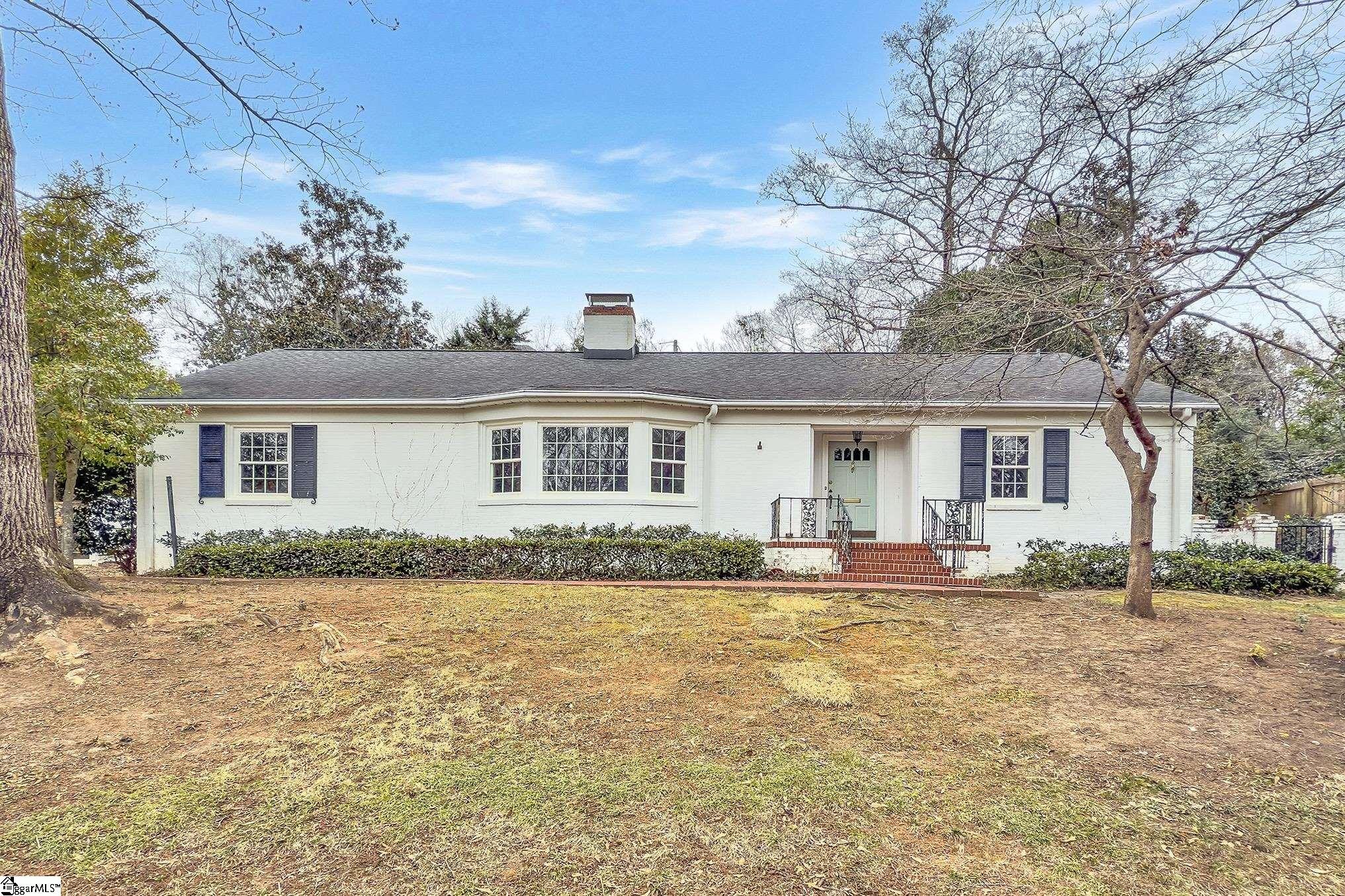 237 Pine Forest Drive Greenville, SC 29601 - Photo 2 of 23