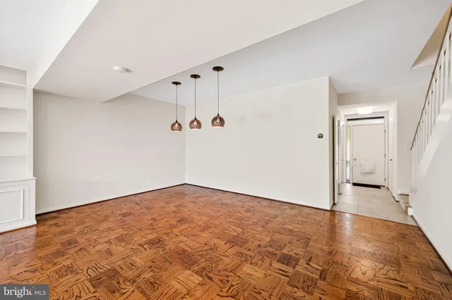 $475,000 | 20 Palmer Green Court, Baltimore, MD 21210