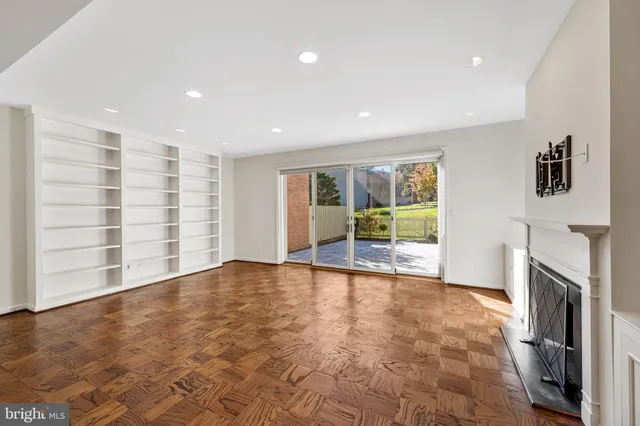 $475,000 | 20 Palmer Green Court, Baltimore, MD 21210